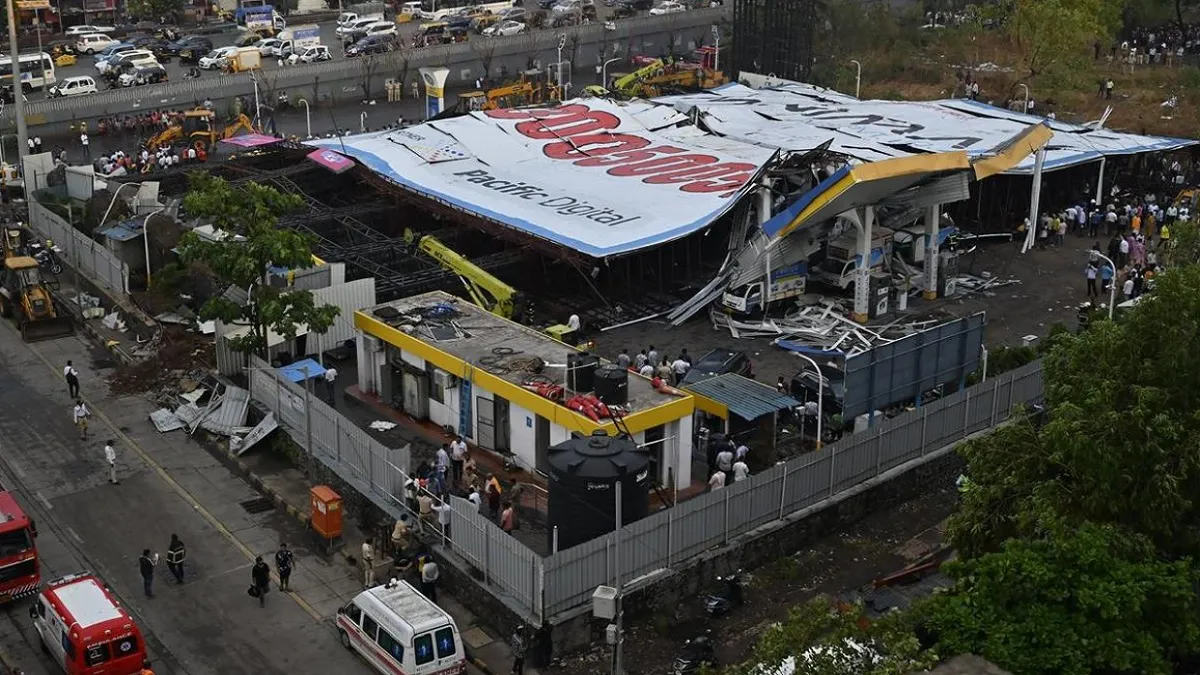 Mumbai Billboard Collapse