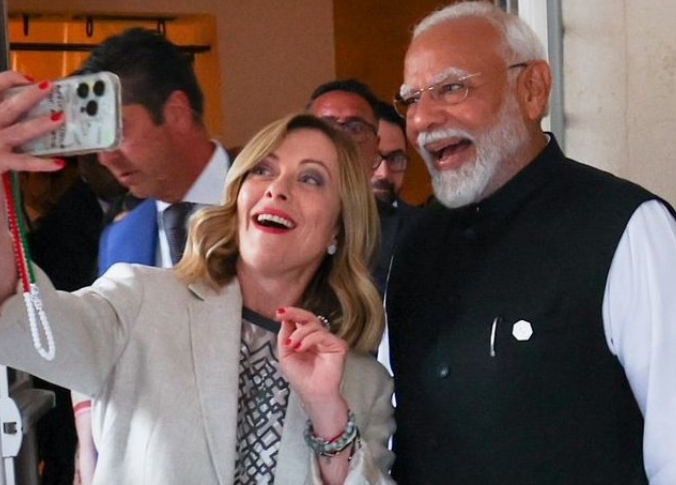 PM Modi Meloni Selfie